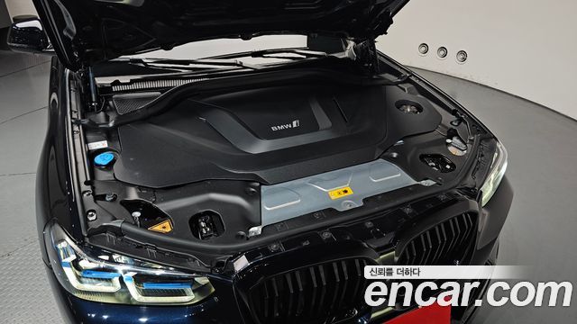 BMW iX3 M Sports - фото 4