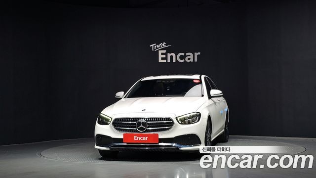 Mercedes-Benz E-Class W213 E250 Avantgarde - фото 2