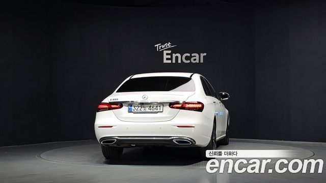 Mercedes-Benz E-Class W213 E250 Avantgarde - фото 3