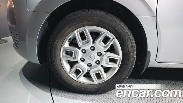 Hyundai Staria 4WD Tourer 9-Seater Modern - фото 4