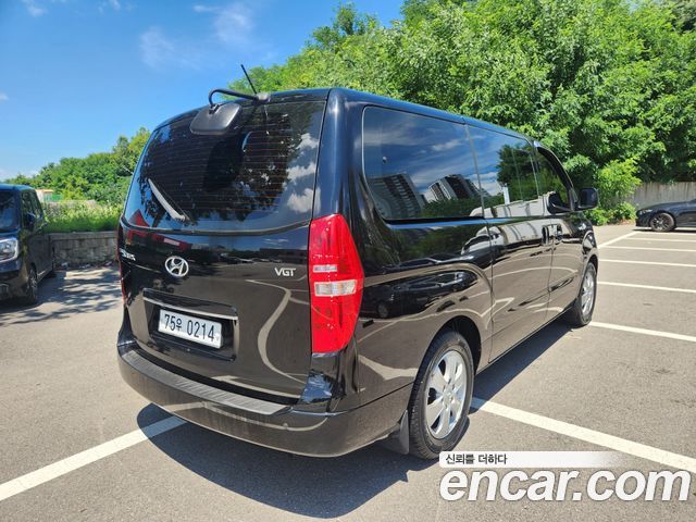 Hyundai Starex Новый Wagon 11-Seater Smart - фото 2