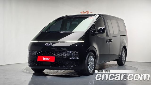 Hyundai Staria Cargo 5-Seater Modern - фото 0