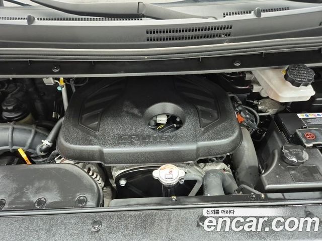 Hyundai Starex Новый Van 5-Seater Style - фото 4