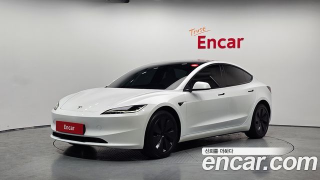 Tesla Model 3 RWD - фото 0