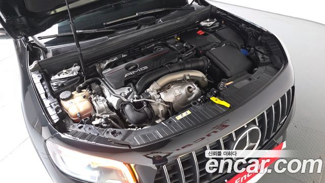 Mercedes-Benz GLB-Class X247 AMG GLB35 4MATIC - фото 4
