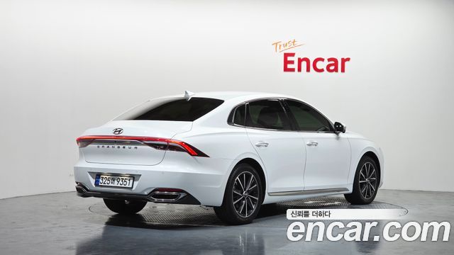 Hyundai Grandeur Новый IG 2.5 Le Blanc - фото 1