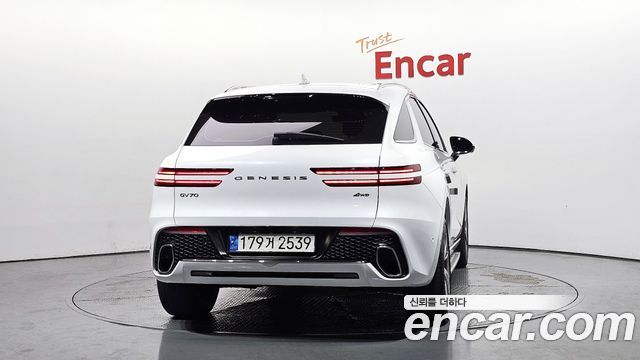 Genesis GV70 2.5T Gasoline AWD - фото 3