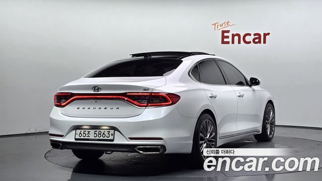 Hyundai Grandeur IG 3.0 Exclusive Special - фото 1