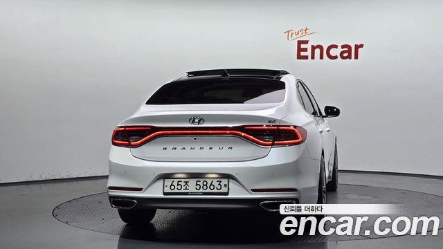 Hyundai Grandeur IG 3.0 Exclusive Special - фото 3