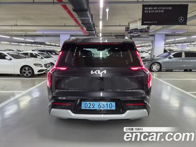 Kia EV9 Long Range 4WD Earth - фото 3