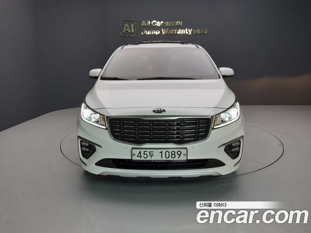Kia Carnival Новый 7-Seater Limousine VIP - фото 2