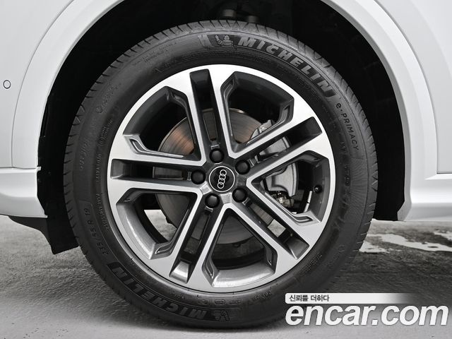 Audi Q5 40 TFSI Quattro Advanced Sportback - фото 4