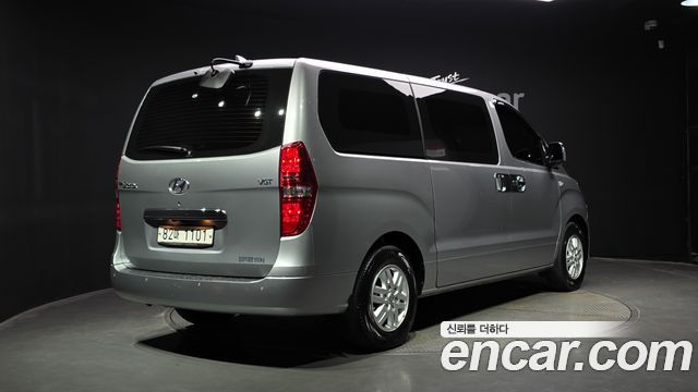 Hyundai Starex Новый Van 3-Seater Smart - фото 1