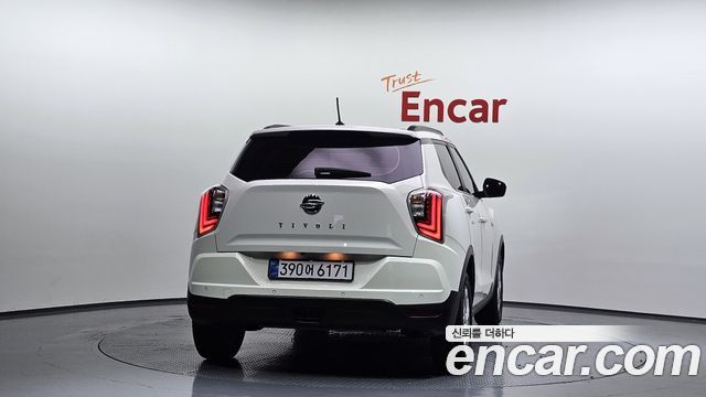 SsangYong Tivoli Gasoline 1.5 2WD V3 - фото 3
