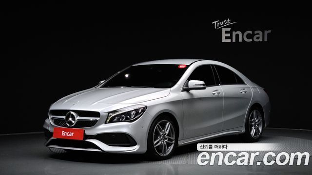 Mercedes-Benz CLA-Class C117 CLA220 AMG Line - фото 0