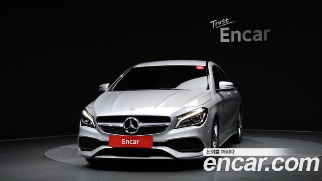 Mercedes-Benz CLA-Class C117 CLA220 AMG Line - фото 2