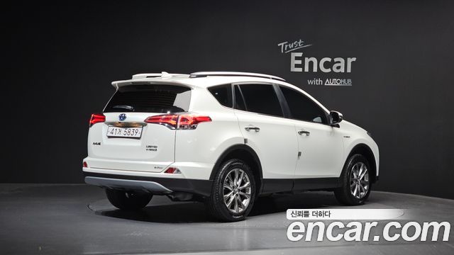 Toyota RAV4 2.5 4WD Hybrid 4th - фото 1