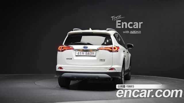 Toyota RAV4 2.5 4WD Hybrid 4th - фото 3