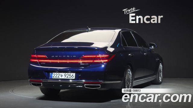 Genesis G90 3.8 AWD Premium Luxury - фото 1