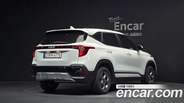 Kia Seltos Новый Gasoline 2.0 2WD Prestige - фото 1
