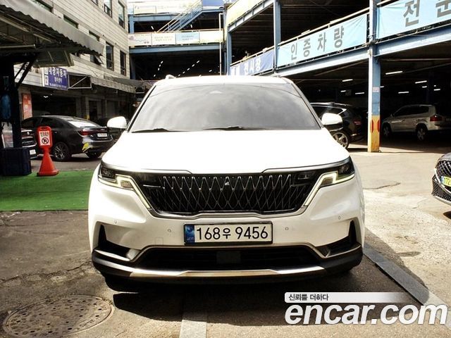 Kia Carnival 4-го поколения 7-Seater Signature - фото 0