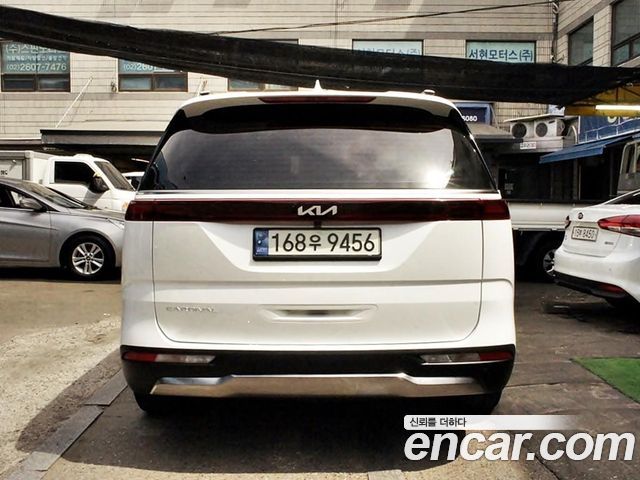 Kia Carnival 4-го поколения 7-Seater Signature - фото 2