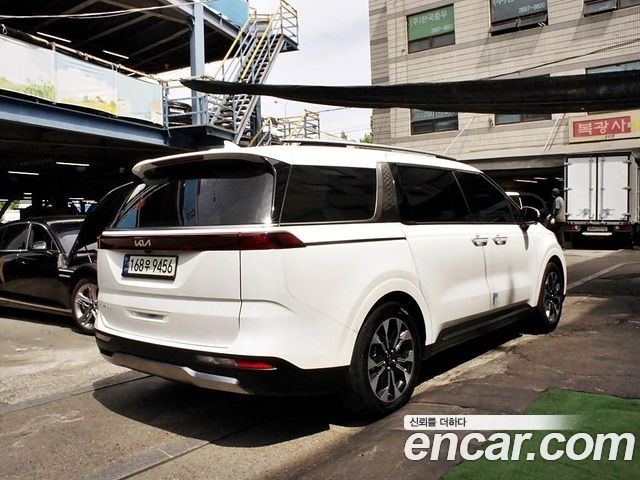 Kia Carnival 4-го поколения 7-Seater Signature - фото 3