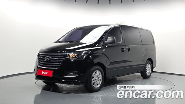Hyundai Starex Новый Van 3-Seater Smart - фото 0
