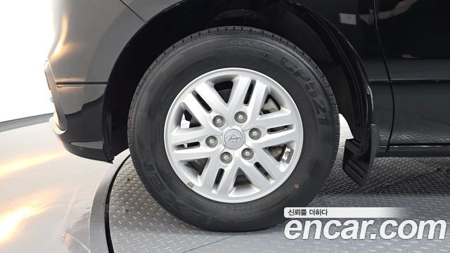 Hyundai Starex Новый Van 3-Seater Smart - фото 4