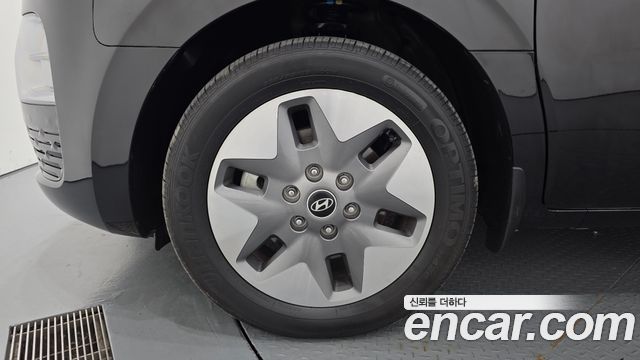 Hyundai Staria HEV 1.6 Tourer 9-Seater Modern - фото 4