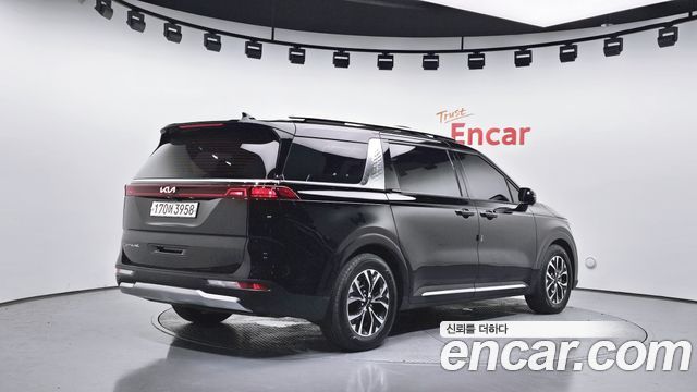 Kia Carnival 4-го поколения 9-Seater Noblesse - фото 1