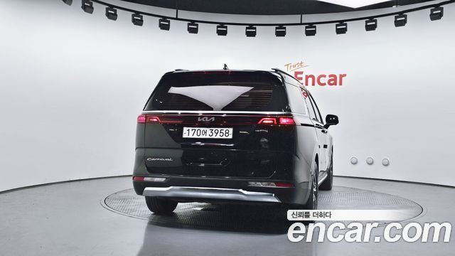 Kia Carnival 4-го поколения 9-Seater Noblesse - фото 3