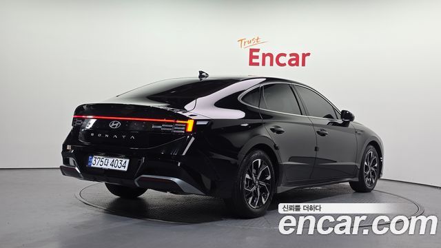 Hyundai Sonata DN8 2.0 Premium - фото 1