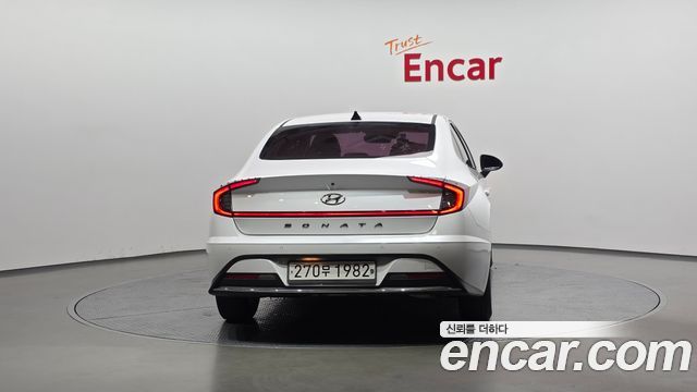 Hyundai Sonata DN8 2.0 LPG(rental car) Style - фото 3