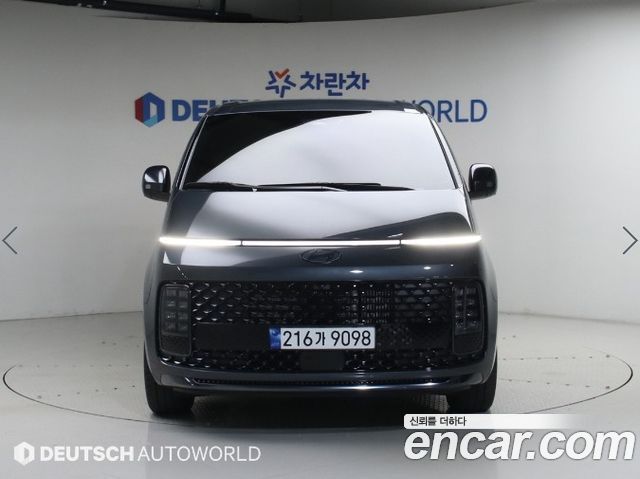 Hyundai Staria HEV 1.6 Lounge 9-Seater Inspiration - фото 2