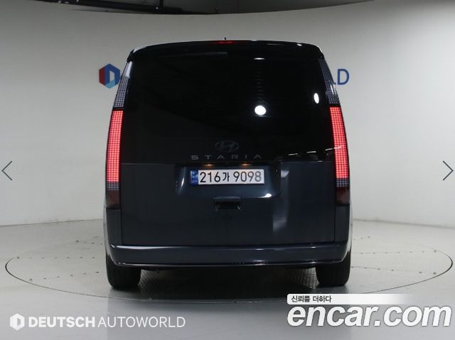Hyundai Staria HEV 1.6 Lounge 9-Seater Inspiration - фото 3