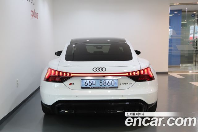 Audi S e-tron GT GT S - фото 3
