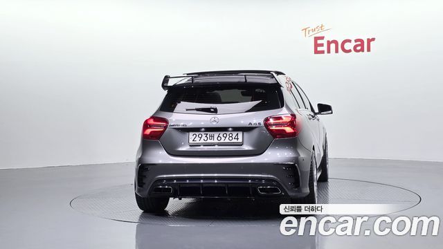 Mercedes-Benz A-Class W176 A45 AMG 4MATIC - фото 3