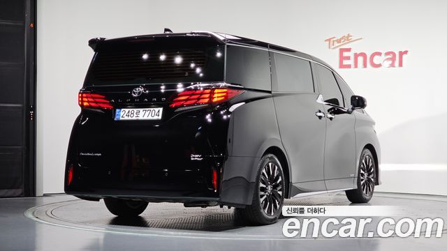 Toyota Alphard 4-го поколения 2.5 HEV Executive AWD - фото 1