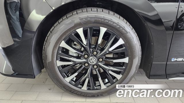 Toyota Alphard 4-го поколения 2.5 HEV Executive AWD - фото 4