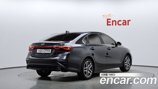 Kia K3 Совершенно новый Luxury - фото 1