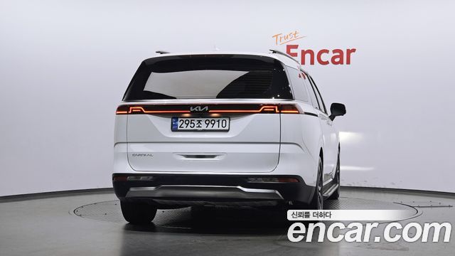 Kia Carnival 4-го поколения 9-Seater Signature - фото 3