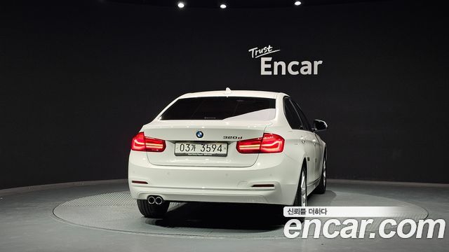 BMW 3-Series F30 320d - фото 3