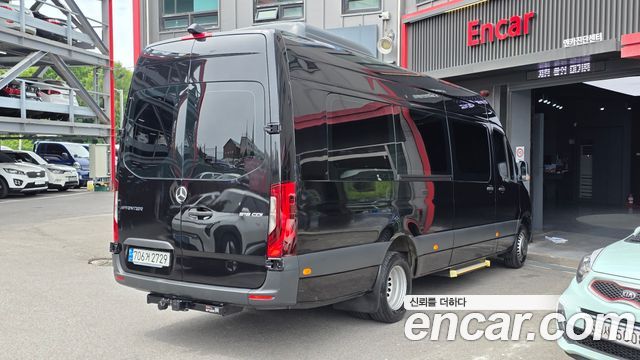 Mercedes-Benz Sprinter 3.0 Diesel W907 - фото 0