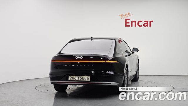 Hyundai Grandeur GN7, гибрид Premium - фото 3
