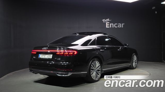 Audi A8 D5 60 TFSI Quattro LWB - фото 1