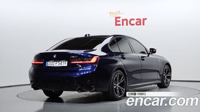 BMW 3-Series G20 320i M Sport - фото 1