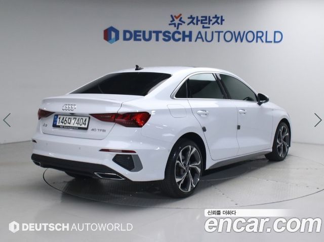 Audi A3 40 TFSI Premium - фото 1