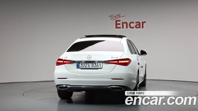 Mercedes-Benz C-Class W206 C300 4MATIC Avantgarde - фото 2