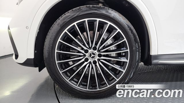 Mercedes-Benz GLC-Class X254 GLC300 4MATIC Coupe - фото 4